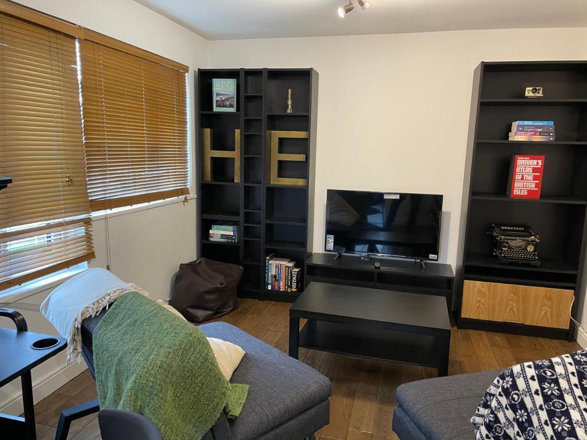 לונדון Beautiful Apartment Right Off Of Broadway Market מראה חיצוני תמונה