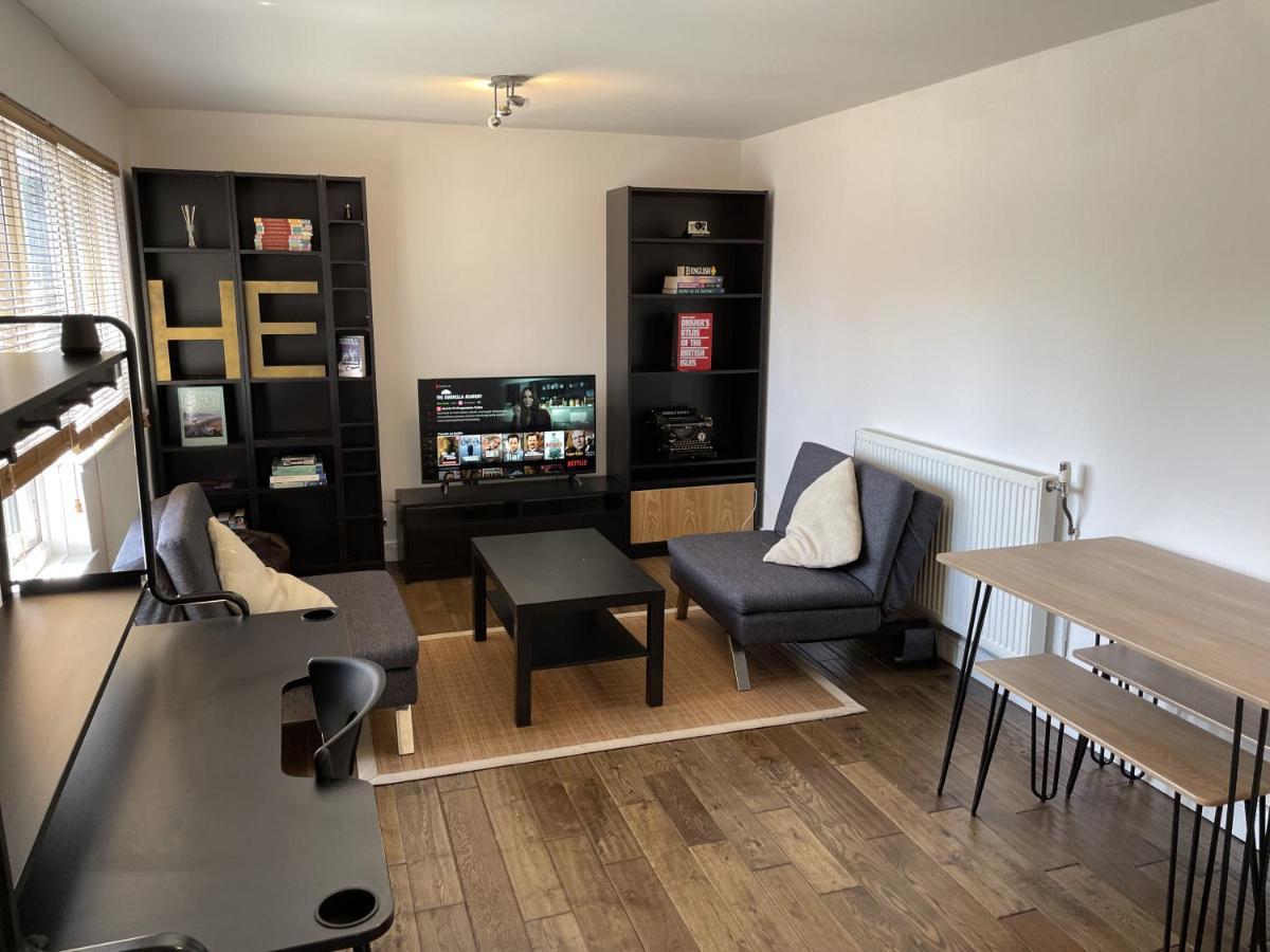 לונדון Beautiful Apartment Right Off Of Broadway Market מראה חיצוני תמונה
